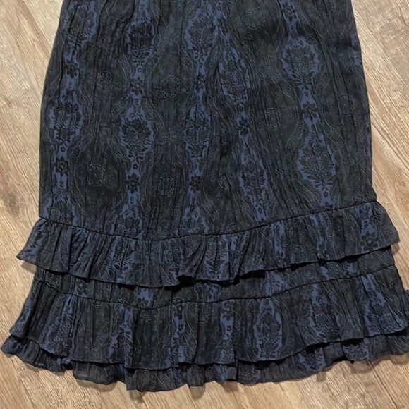 ANN TAYLOR/LOFT FLORAL RUFFLE CHIFFON SKIRT  (4) - Picture 3 of 6